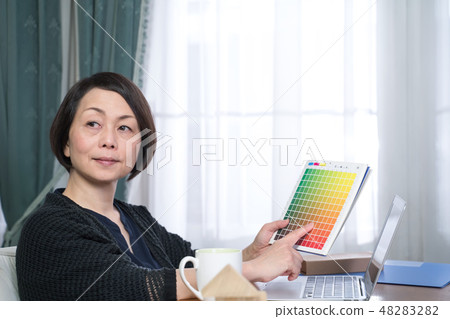 Architectural design woman Architectural design woman 48283282