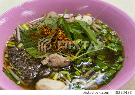 Senlek Nam (Ty Ramen) Senlek Nam (Ty Ramen) 48283488