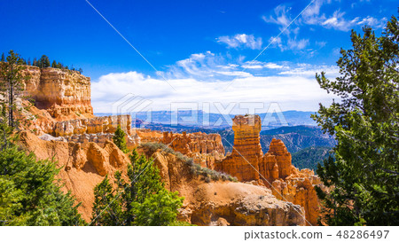 Bryce Canyon National Park. America, Utah Bryce Canyon National Park. America, Utah 48286497