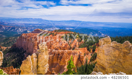 Bryce Canyon National Park. America, Utah Bryce Canyon National Park. America, Utah 48286501