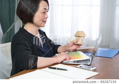 Architectural design woman 48287139