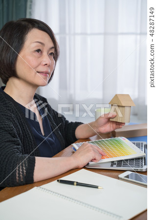 Architectural design woman 48287149
