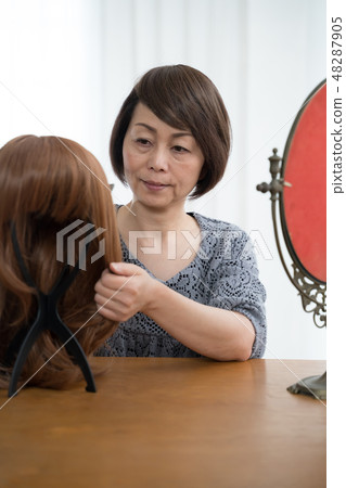 Beauty woman Beauty woman 48287905