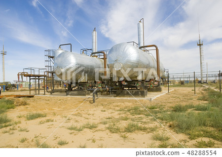 Oil tanks on pumping station 48288554