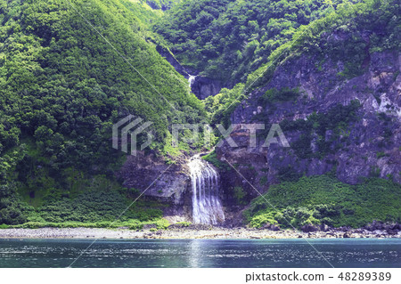 Summer View of the Shiretoko Peninsula Summer View of the Shiretoko Peninsula 48289389