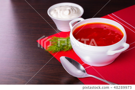 red borsch, ukrainian cuisine 48289973