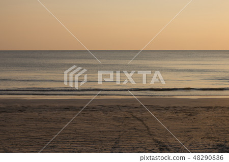 sea of summer background and sunset 48290886