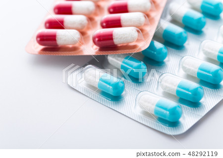 Medicine capsule drug 48292119