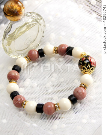Rose Pattern Beads & Lord Knight Bracelet (Handmade) Rose Pattern Beads & Lord Knight Bracelet (Handmade) 48293742