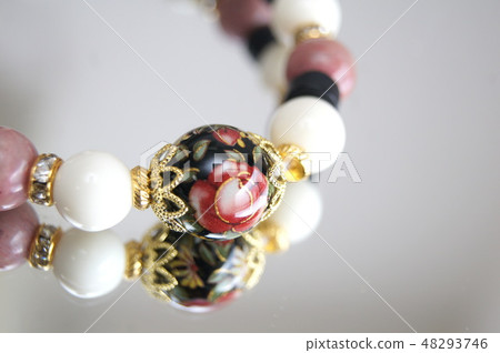 Rose Pattern Beads & Lord Knight Bracelet (Handmade) Rose Pattern Beads & Lord Knight Bracelet (Handmade) 48293746