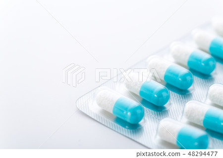 Medicine capsule drug 48294477