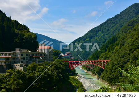 Kurobe Gorge Railway Shin Yamabe Bridge 48294659