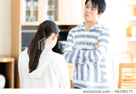 一對夫婦 一對夫婦 48296575