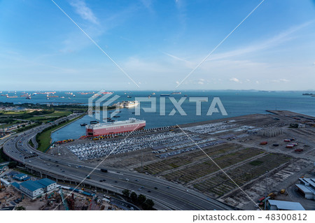 A car carrier A car carrier 48300812