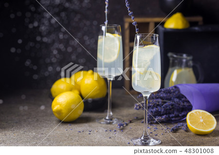 Lemonade with lemons and lavender Lemonade with lemons and lavender 48301008