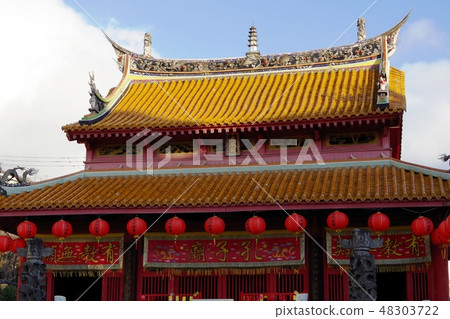 Nagasaki Confucius Temple (Lantern Festival) 48303722