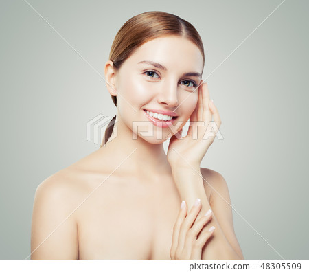Young female face with healthy skin.  48305509