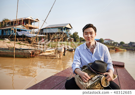 Travel, Men, Tonle Sap, Kampong Flok, Cambodia 48312685