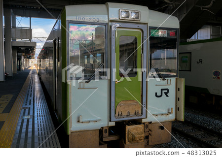 The blue forest railroad stopping at Hachinohe Station, JR East's rapid rebirth, Kiha 100 series 200 series The blue forest railroad stopping at Hachinohe Station, JR East's rapid rebirth, Kiha 100 series 200 series 48313025