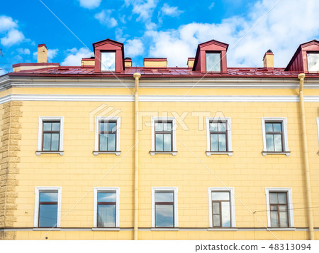 Building in Saint Petersburg, Russia 48313094