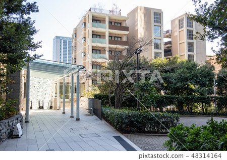 Ark Hills Sengoku Mountain forest tower 48314164