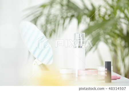 Beauty, Table, Cosmetics, House 48314507