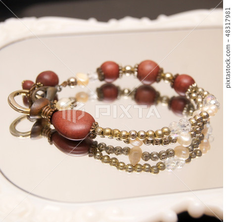 Antique style bracelet (handmade) Antique style bracelet (handmade) 48317981