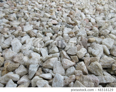 Gravel ground 48318129
