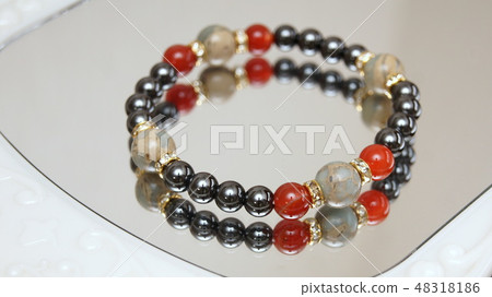16: 9 rare impression stone & hematite other stone bracelet 16: 9 rare impression stone & hematite other stone bracelet 48318186