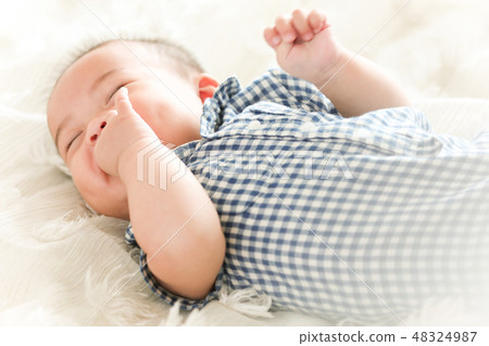 Lifestyle Baby 48324987