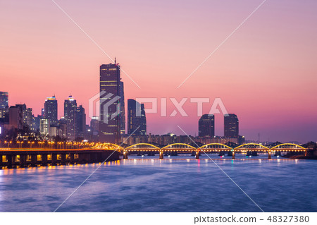 Seoul city and skyscraper, yeouido after sunset 48327380
