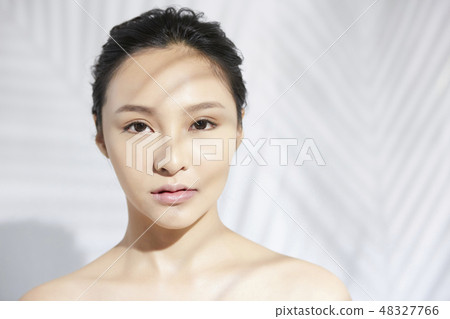 Women beauty Women beauty 48327766
