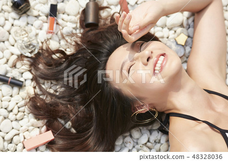 Women summer beauty 48328036