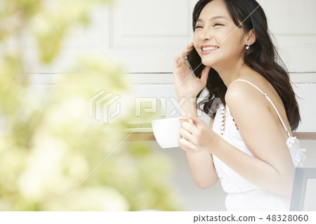 女人放鬆 48328060