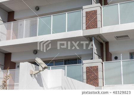 公寓裡的安全攝像頭 48329823