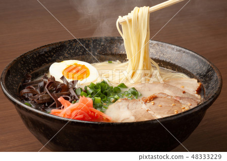 Tonkotsu Ramen 48333229