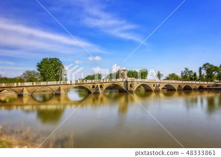 Spectacular Bridge Spectacular Bridge 48333861