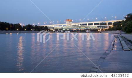 Moscow River, Luzhnetskaya Bridge (Metro Bridge) Moscow River, Luzhnetskaya Bridge (Metro Bridge) 48335452