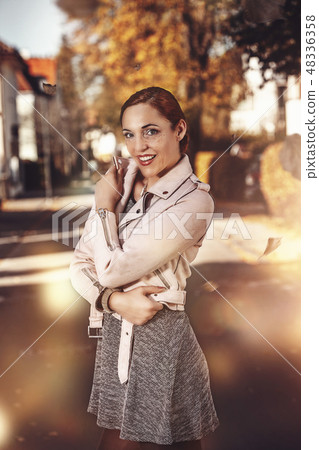 she is happy she is happy 48336358