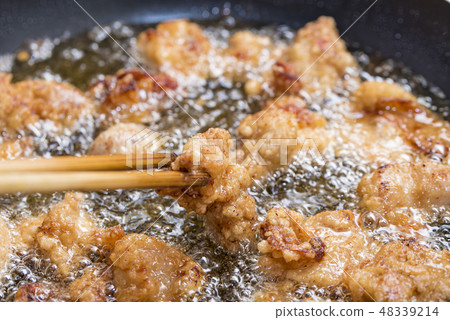 [Fried chicken] 48339214