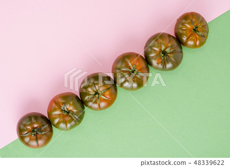 Fresh delicious tomatoes Solanum lycopersicum  48339622