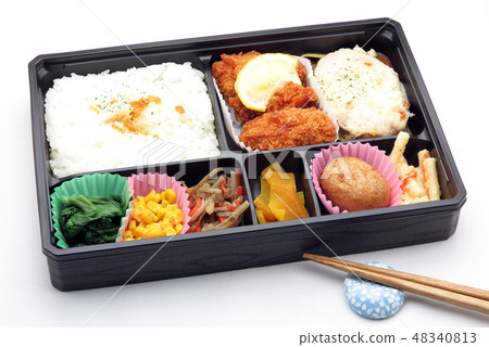 漢堡和牡蠣Bento 漢堡和牡蠣Bento 48340813