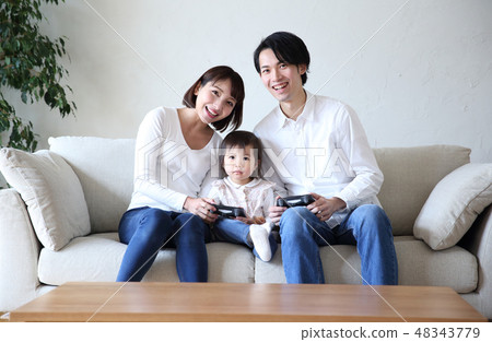情侶玩遊戲 情侶玩遊戲 48343779