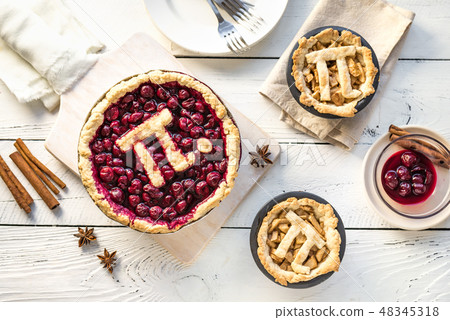 Pi Day Pies 48345318