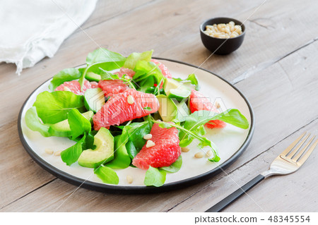 Avocado and grapefruit salad Avocado and grapefruit salad 48345554