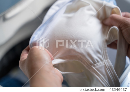 內衣洗衣 48346487