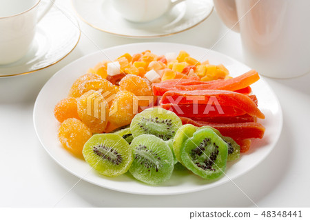 Dried fruit Dried fruit 48348441