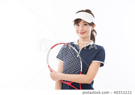年輕的女士網球 48353222