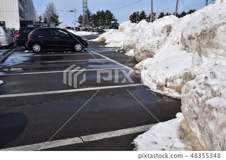 除雪停車場 48355348