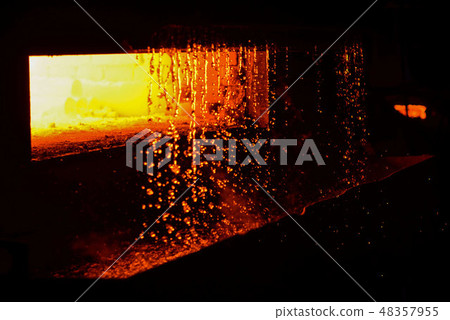 Red hot magma 48357955